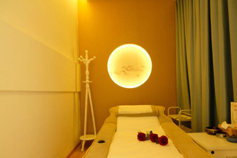 金华日式指压的寂静美学：在按压中听见雪落的声音